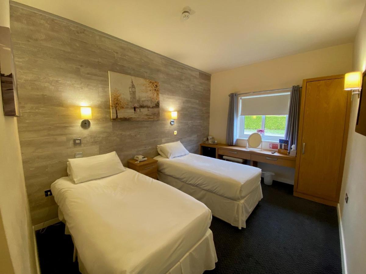 Dudsbury Golf Club - Hotel And Spa Ferndown Bagian luar foto